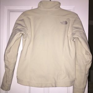 The North Face Women’s Apex Softshell—Off white